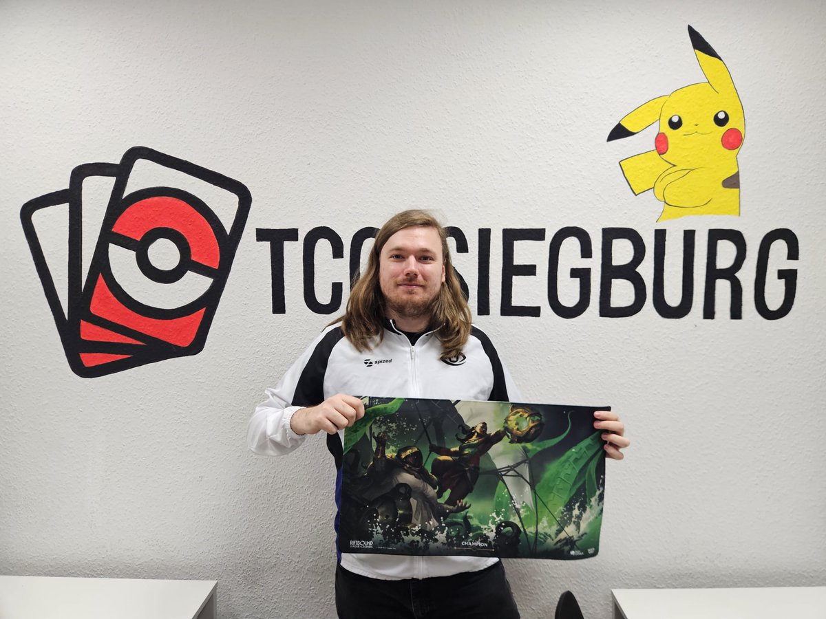 CrownChaseC's tweet photo. While the RQ was running hot in Singapore, the boys scored Skirmish wins once more 👏
@RicochetTCG / Nono

At the same time, @Hi_I_am_Hope was rocking the Super Saturday in Singapore, going 6-1 and getting his metal https://t.co/6wKr3ieec1
