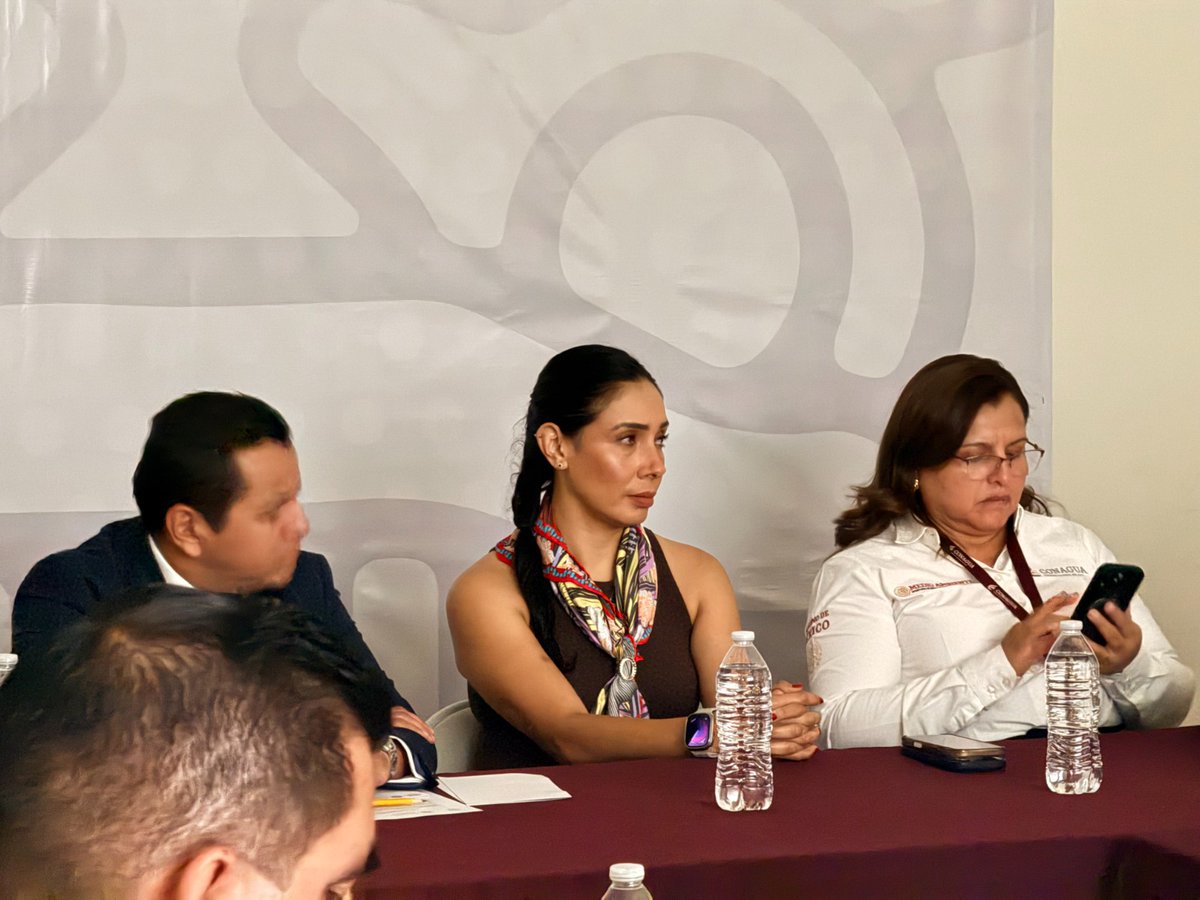 RebecaBanuelos_'s tweet photo. 💧🌱 Recuperar el río Atoyac requiere trabajo constante y coordinación. Seguimos dando seguimiento a las acciones para fortalecer su saneamiento y restauración.

Sumamos esfuerzos por un Puebla con ríos limpios y agua para el futuro.

#PorAmorAPuebla #PensarEnGrande https://t.co/ya5hrMVux3