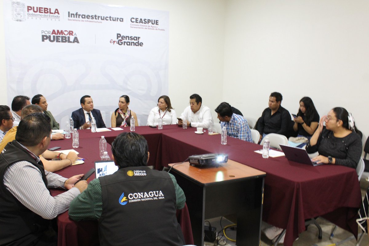 RebecaBanuelos_'s tweet photo. 💧🌱 Recuperar el río Atoyac requiere trabajo constante y coordinación. Seguimos dando seguimiento a las acciones para fortalecer su saneamiento y restauración.

Sumamos esfuerzos por un Puebla con ríos limpios y agua para el futuro.

#PorAmorAPuebla #PensarEnGrande https://t.co/ya5hrMVux3