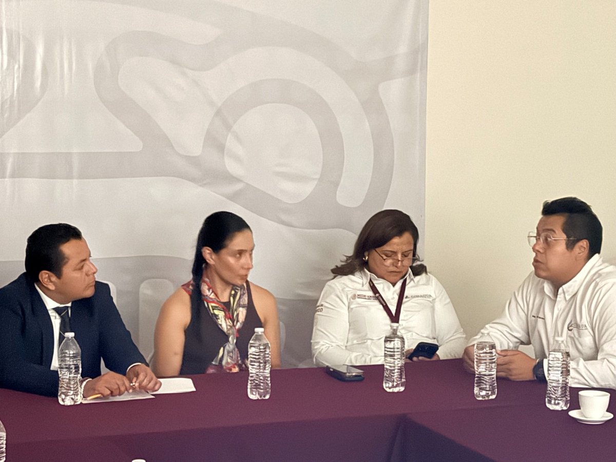 RebecaBanuelos_'s tweet photo. 💧🌱 Recuperar el río Atoyac requiere trabajo constante y coordinación. Seguimos dando seguimiento a las acciones para fortalecer su saneamiento y restauración.

Sumamos esfuerzos por un Puebla con ríos limpios y agua para el futuro.

#PorAmorAPuebla #PensarEnGrande https://t.co/ya5hrMVux3