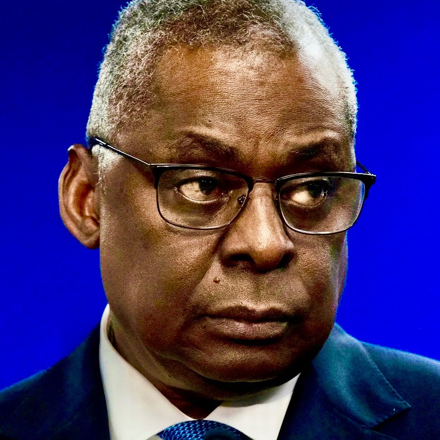 anyonewantchips's tweet photo. Let me get this straight, Republicans went berserk when Lloyd Austin took three days to notify the WH about his emergency hospitalization - but when Mitch McConnell disappears for 84 days - not a fucking word. https://t.co/PIJAwbhKNB