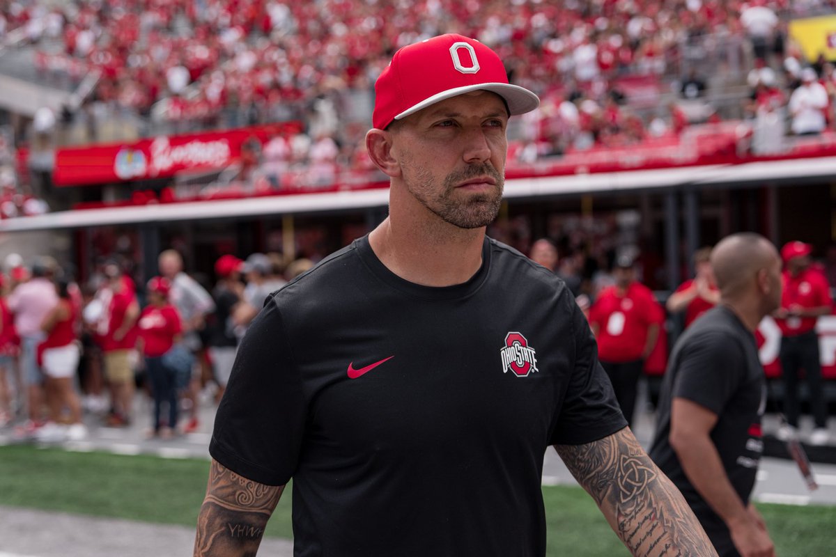 OhioStateBASE's tweet photo. We spy a familiar cap on the sidelines today 👀

#GoBucks | @OhioStateFB | @JLaurinaitis55 https://t.co/eIkTbARsj0
