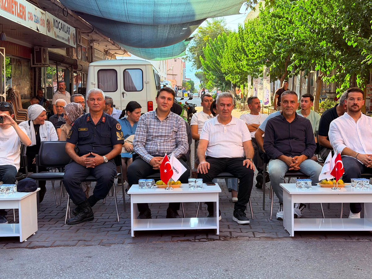 buharkentgov's tweet photo. ➡️➡️ Programa Kaymakamımız Sayın Mehmet Halit HAYDAROĞLU, Belediye Başkanımız Sayın Mehmet EROL, ilçe protokolü ve çok sayıda vatandaşımız katıldı.

Tüm sporcularımıza başarılar diliyoruz. 🏁 https://t.co/tHwtO0S79j