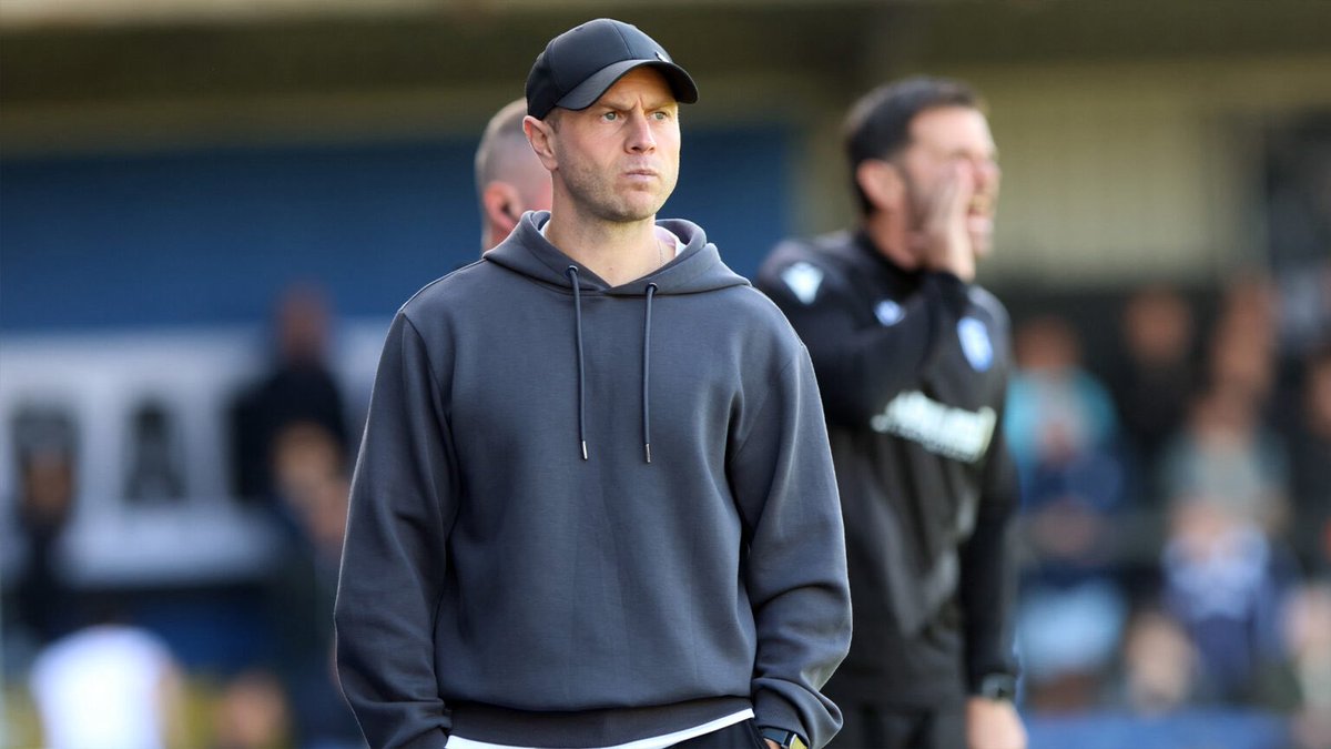 RochdaleFan's tweet photo. Gone from the utopia of Wembley to feeling a total disconnect.

We had players, management and a fan base all united to this; a calamity with a manager that has lost a lot of the fanbase already. 

The board need to act now. Don’t let the 3 years of hardwork go to waste.

#RAFC https://t.co/hC6cQX4Hay