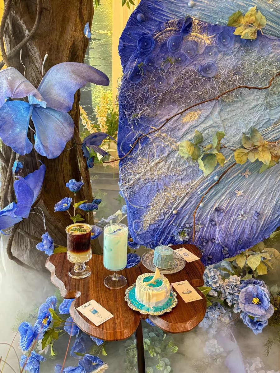 AhamedF44914158's tweet photo. Tried the new immersive virtual garden café today—sipped matcha while watching digital butterflies flutter among cherry blossoms. Total vibe shift for my work-from-home day! https://t.co/pgaWNLTinF