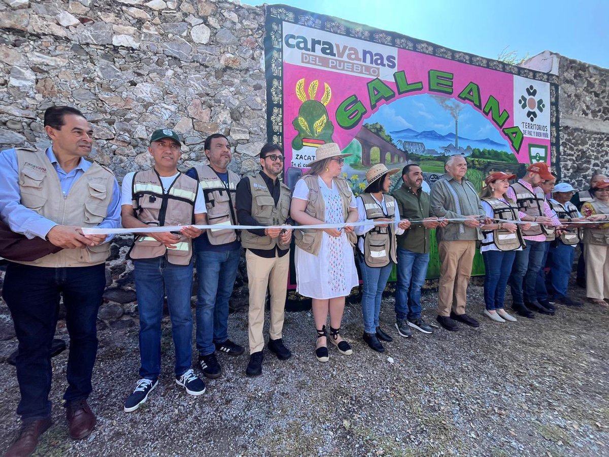 IEBEM_'s tweet photo. Las Caravanas del Pueblo llegaron a #Zacatepec. 🤝🌱

Junto a toda la administración pública, acercamos a la Región Cañera servicios, información y orientación para atender de manera directa las necesidades de las y los morelenses. https://t.co/NFwCyevcCe