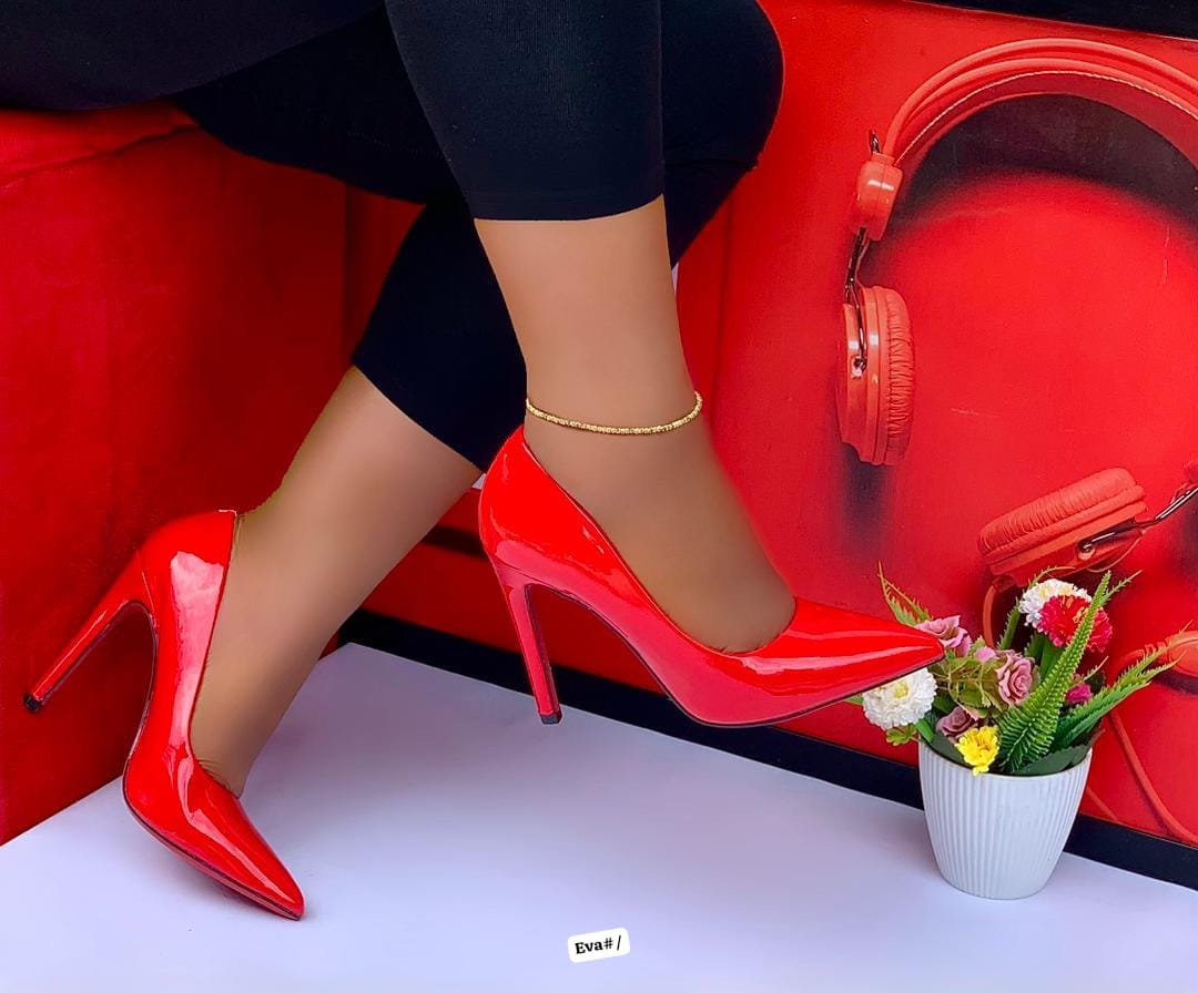 Jules_wears's tweet photo. Smart shoes should be a necessity for you.

37--42

Available in 6 colours 

🏷️27,000 https://t.co/pRqJJwddvi