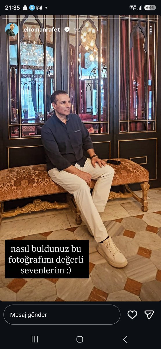 irematts's tweet photo. Rafet El Roman'ın paylaştığı son fotoğraf sanki kötü yapılmış bir Atatürk bal mumu heykeli gibi değil mi ? https://t.co/b03j4Um401