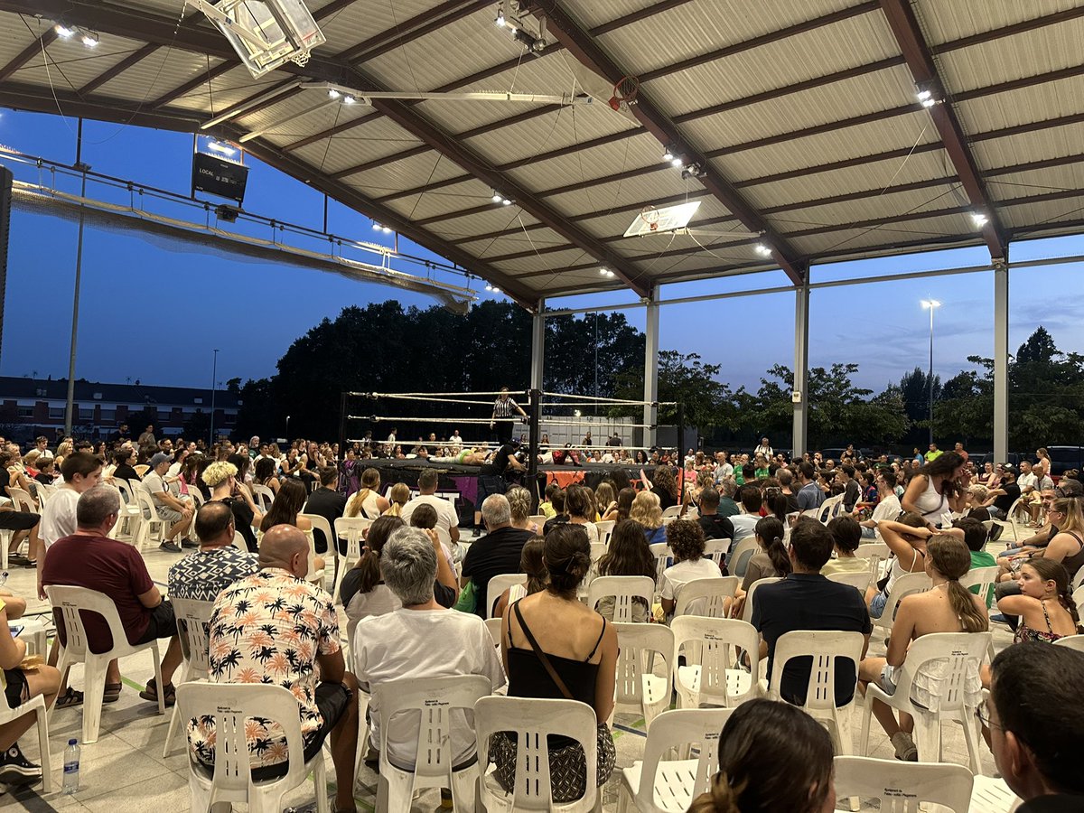 IssIPw's tweet photo. 🥵🥵🥵🥵 https://t.co/RfVYlcSAn9