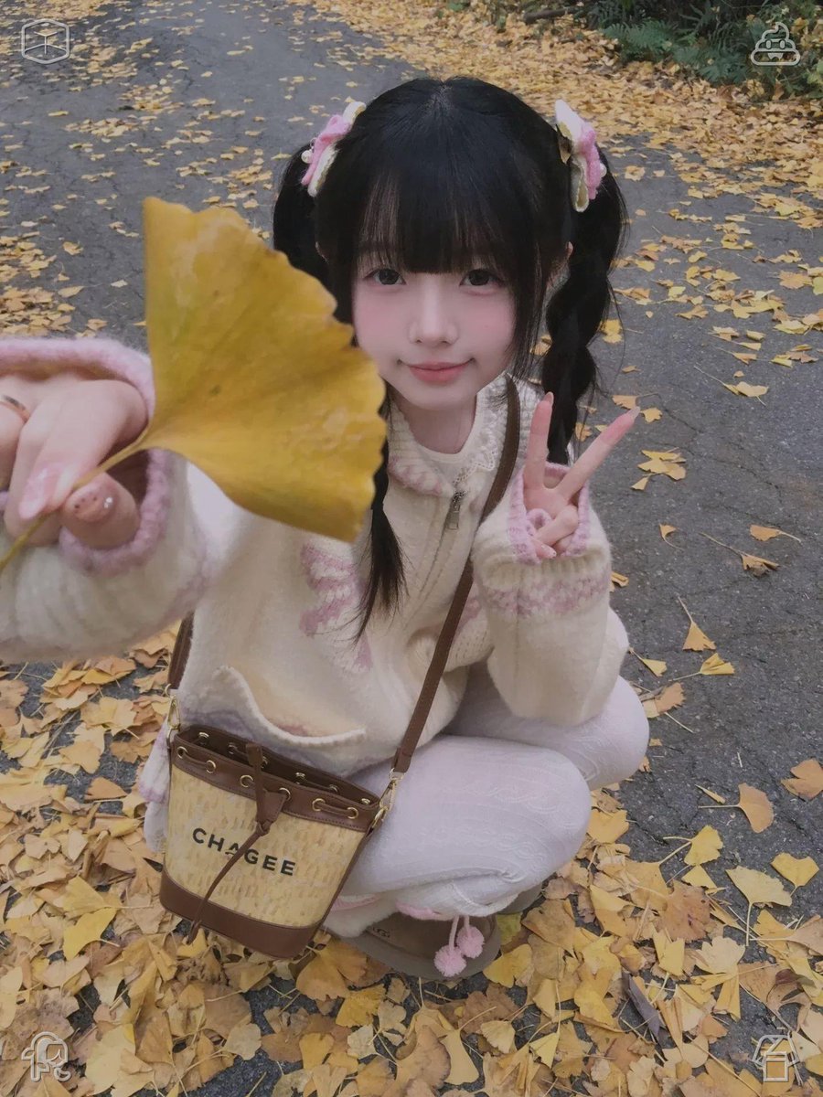 ChirayuRayayoi's tweet photo. Take note of the little joys that surround you. Relentless effort in every endeavor fuels an unending spirit of youth, while steadfast pursuit of your dreams embodies the truest essence of a vibrant, inspiring life. https://t.co/y6hHiRVphb