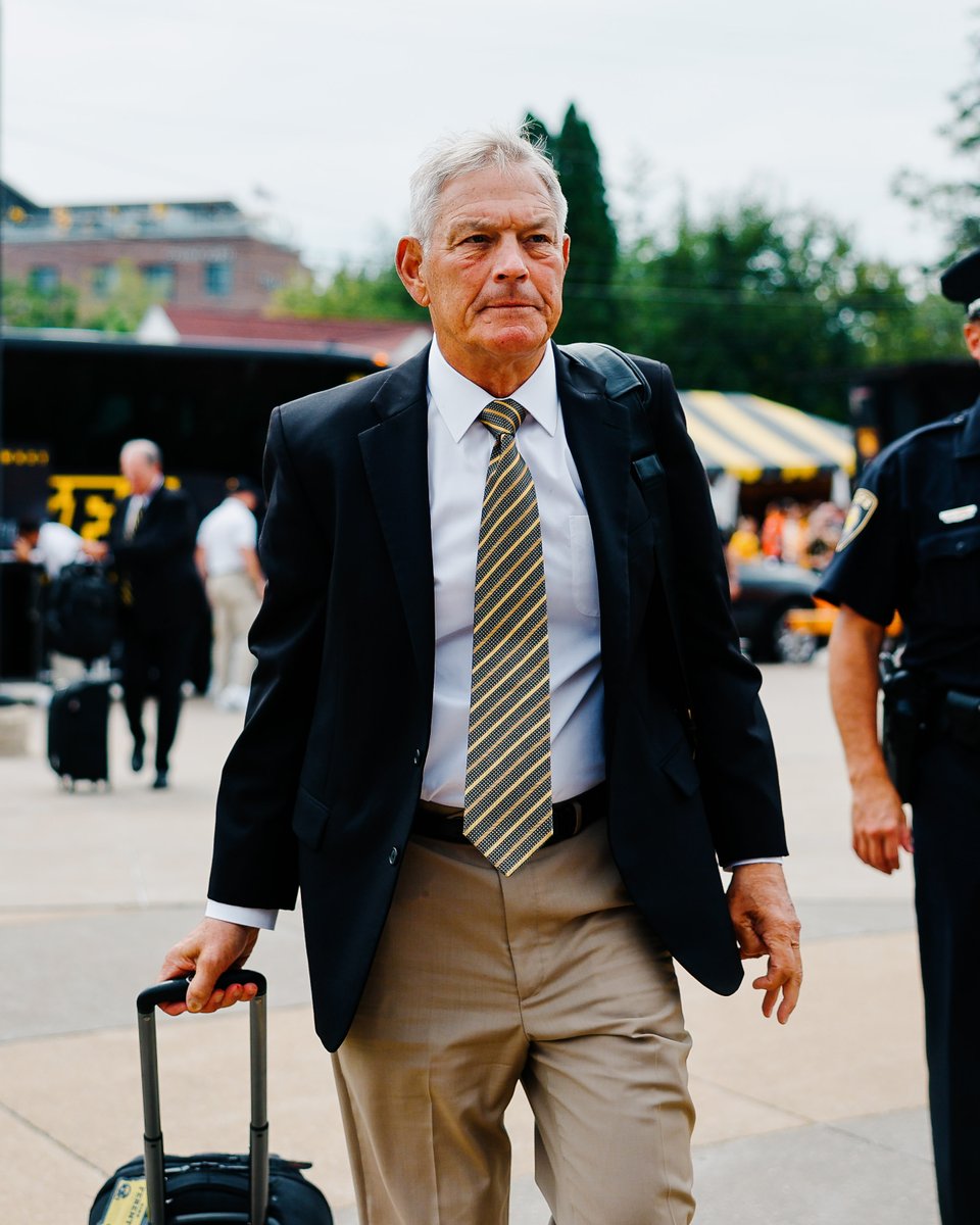 HawkeyeFootball's tweet photo. We missed this 🙌 https://t.co/oWcyZq78s3