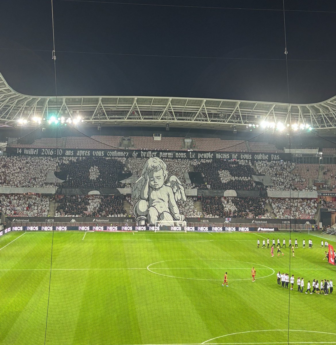ActuDuGym's tweet photo. POUR NOS ANGES 🤍
#OGCNice https://t.co/bElz4q4o1b