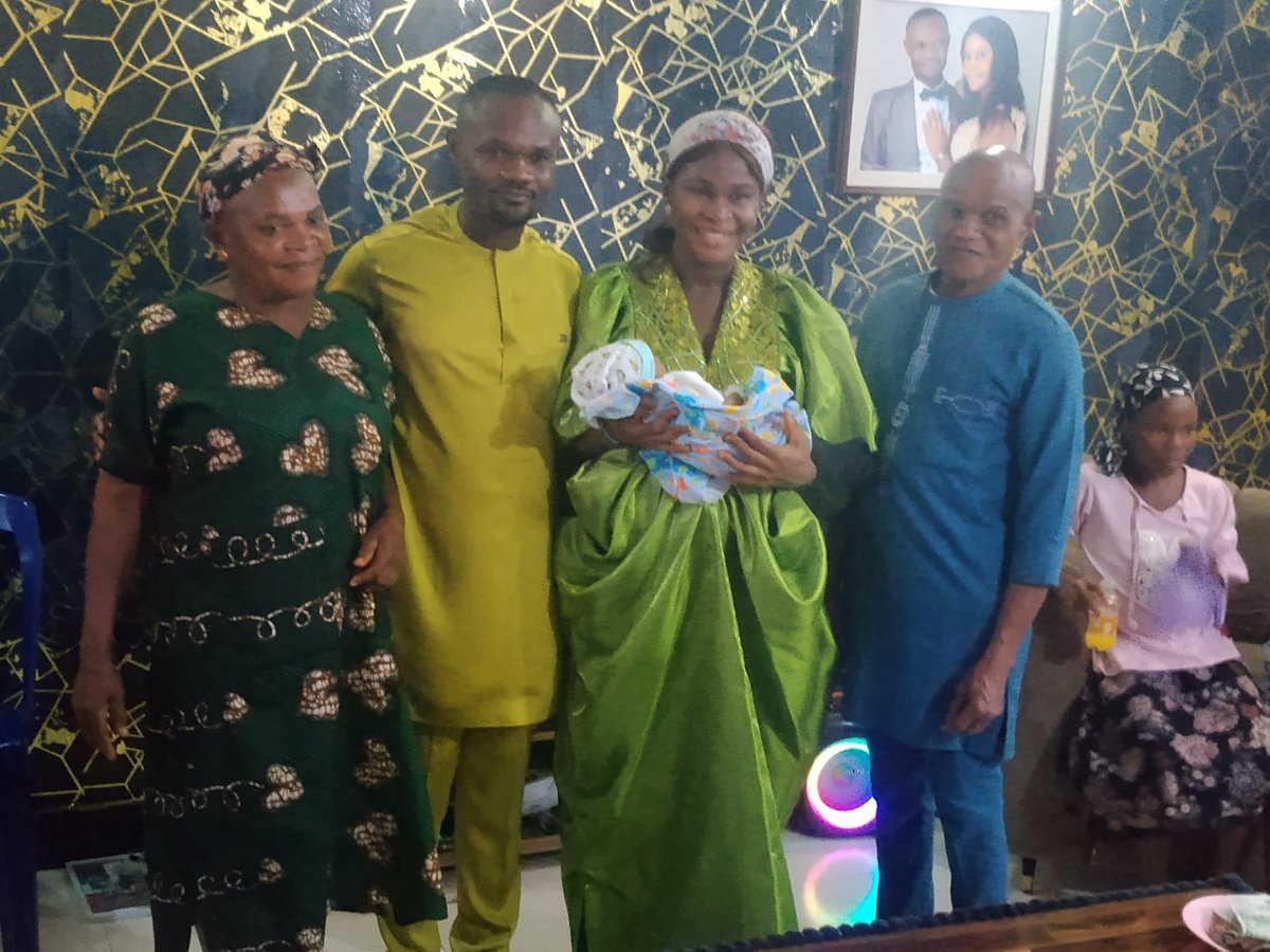 innocentneedom's tweet photo. Parents begets parents 
Congratulations to the family that love God https://t.co/yN7FTzP7oh