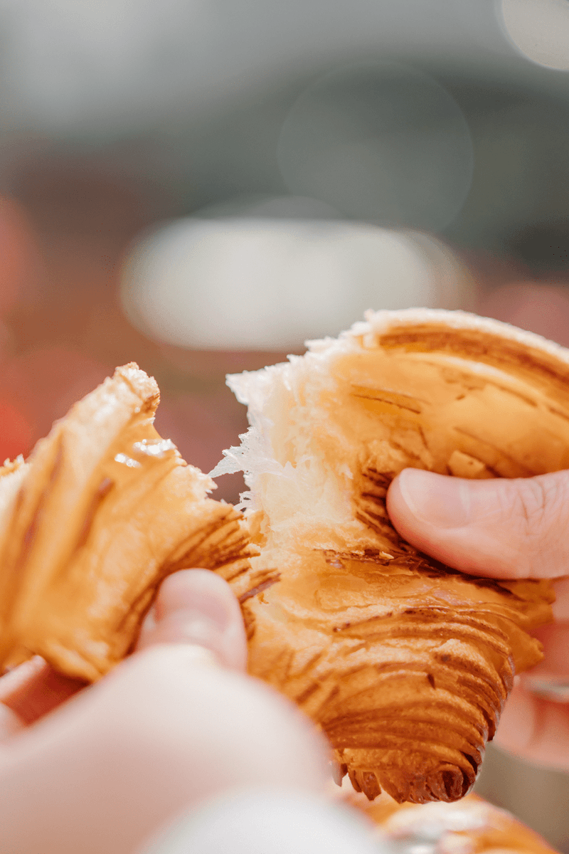 AbraHam_ahs's tweet photo. [Took a 10-minute break to bite into this warm, flaky croissant—crisp edges, buttery layers, and instant comfort. No fancy plans, just simple joy in a tiny, perfect bite.]， https://t.co/8zs50Kec0K