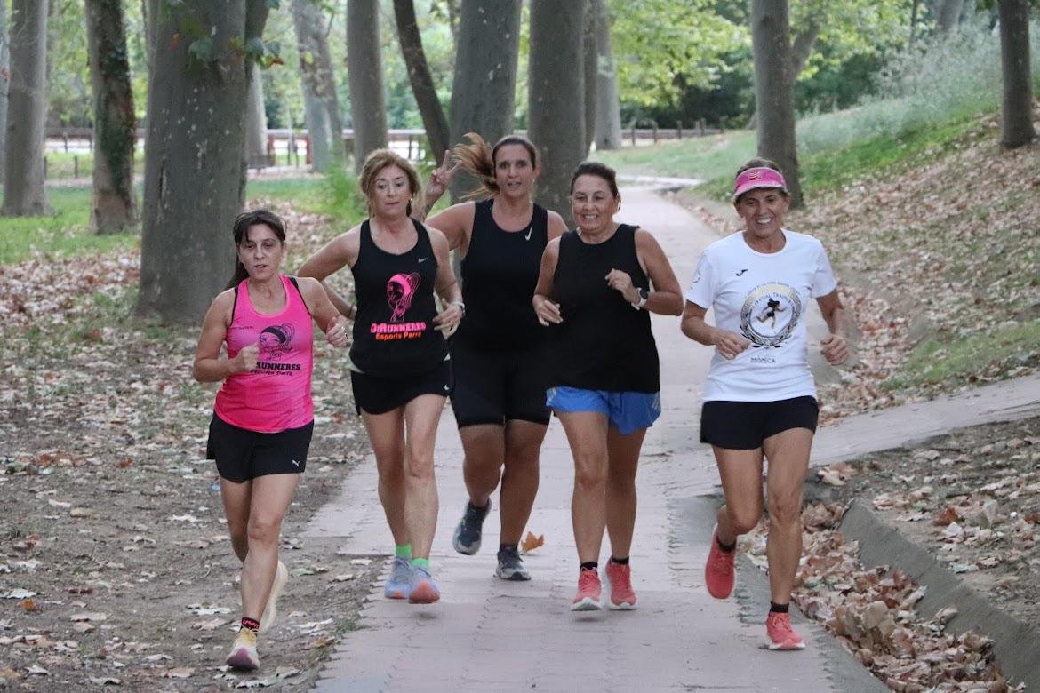 CursaDonaGirona's tweet photo. π©· AixΓ vam viure lβentrenament del passat dimecres! πββοΈβ¨
ππΌππΌππΌππΌππΌ
πΈ https://t.co/UrhsdcRVn7 Β© @tonibautis π
π Fontajau
π’ Cada dimecres a les 19:40 h
#CursaDeLaDonaGirona #EntrenamentsOficials #RunningGirona https://t.co/7jdQZrvnoW