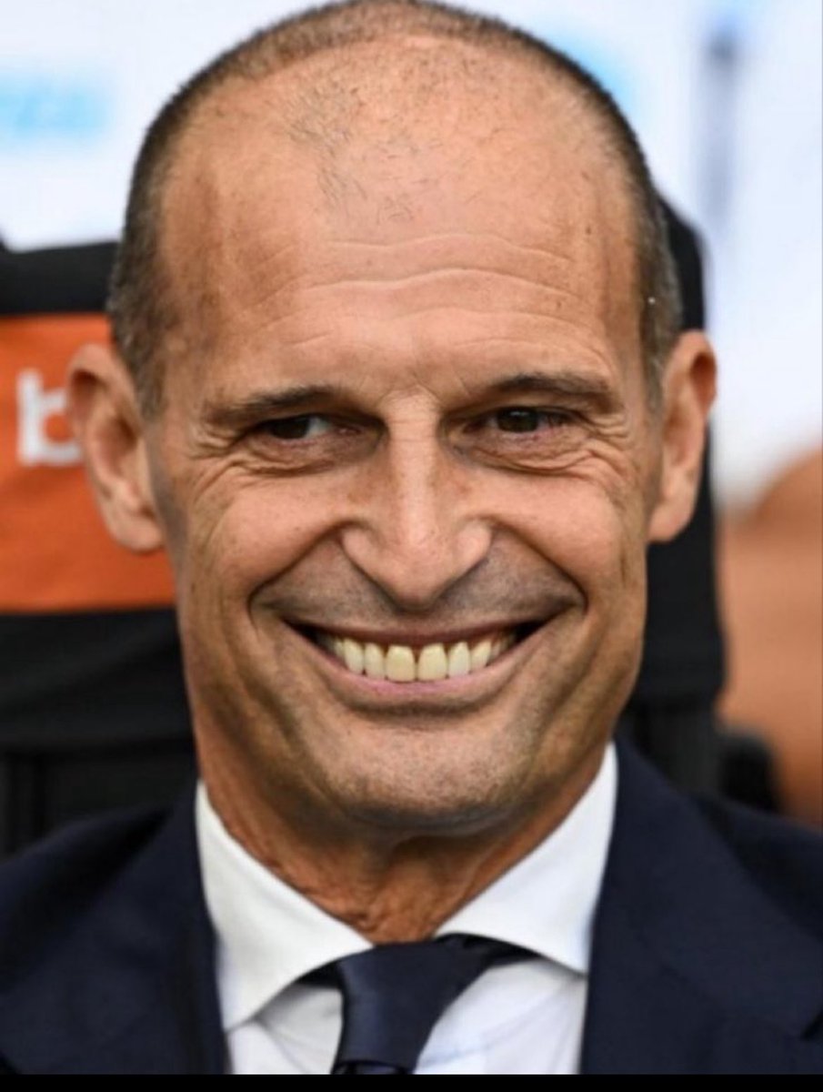 knopeyt's tweet photo. لعن الله هالخشه 

#Allegri_Out https://t.co/lE5987ztob