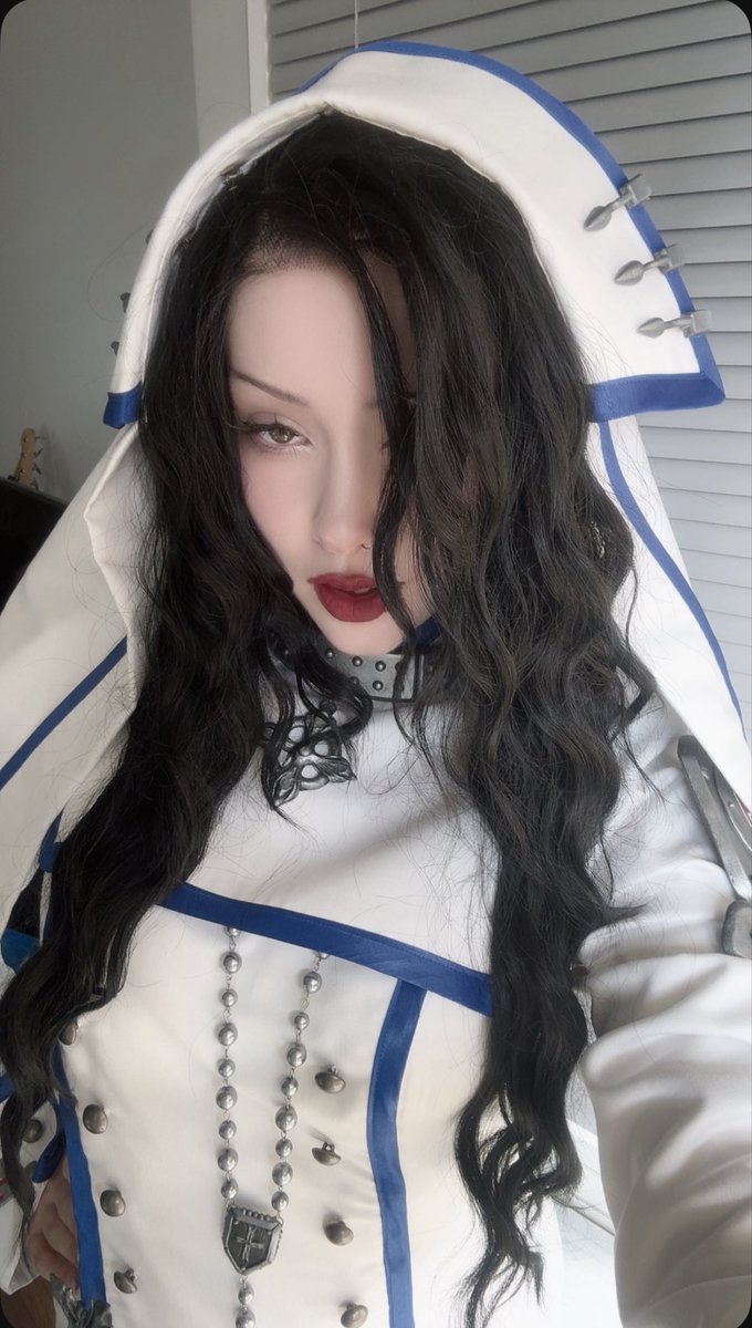 miksucoss's tweet photo. tracon day 2! finally got to wear one of my dream cosplays! (noelle from trinity blood)🥹 cant wait to show the pics we took today!!🤍 https://t.co/w2E5mwyhQI