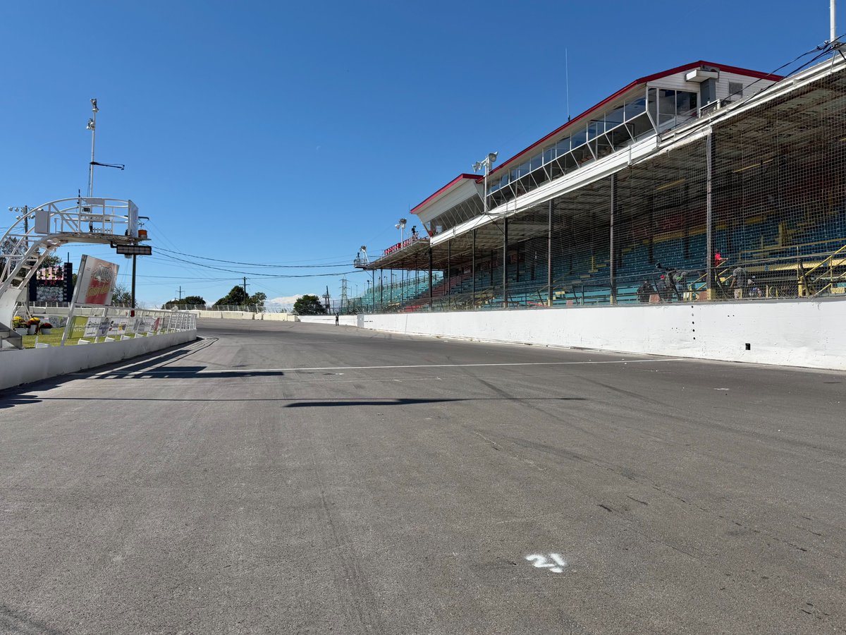 OswegoSpeedway's tweet photo. ☀️ It is a picture-perfect day on these hallowed grounds, full of Modified history.
Tonight, we crown another winner of the Toyota Mod Classic at the Steel Palace.
Grandstands are now open!
#SteelPalace | #BudClassicWeekend70 | #ModifiedMadness https://t.co/EyS9H0DslC