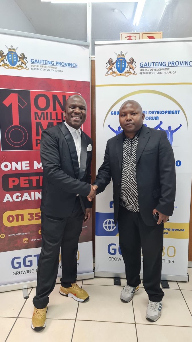 gpgSocDev's tweet photo. The awards celebrate and recognise community leaders who have demonstrated outstanding leadership, dedication and commitment to making a positive impact in their communities.
#GautengCommunityLeadershipAwards #CommunityDevelopment #GrowingGautengTogether https://t.co/Aidle90GxU