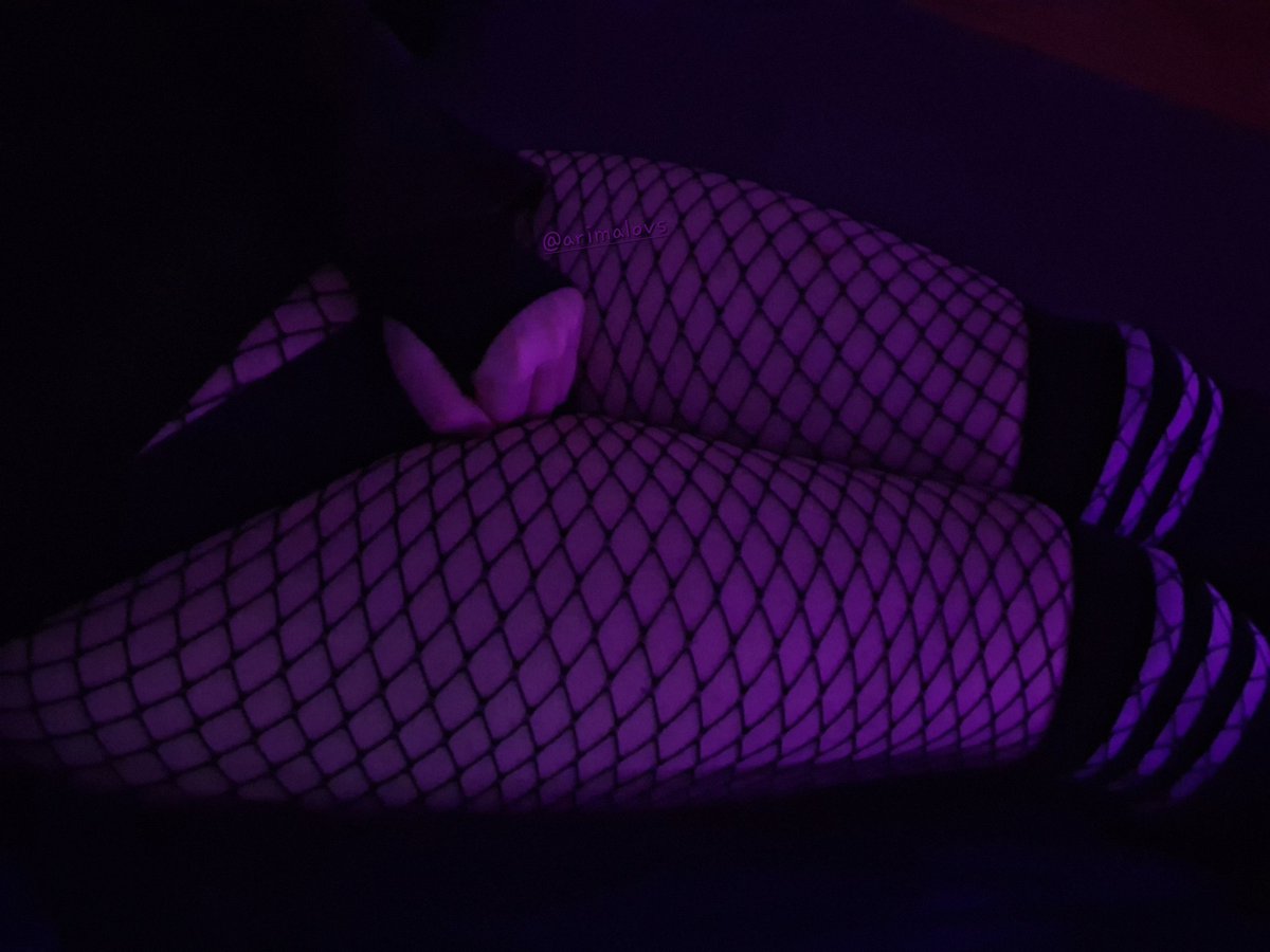 arimalovs's tweet photo. Almost 2k for a failure like me wao
#femboy #catboy #thighs https://t.co/jzQ7Bc2uM6