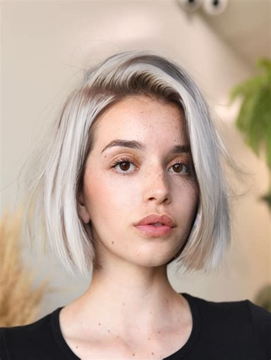 decko890's tweet photo. Here is what my app HairOn can do so far. I need to play around with the roots some more. 
#buildinpublic #indiedev https://t.co/ZIGfpA8Dfq