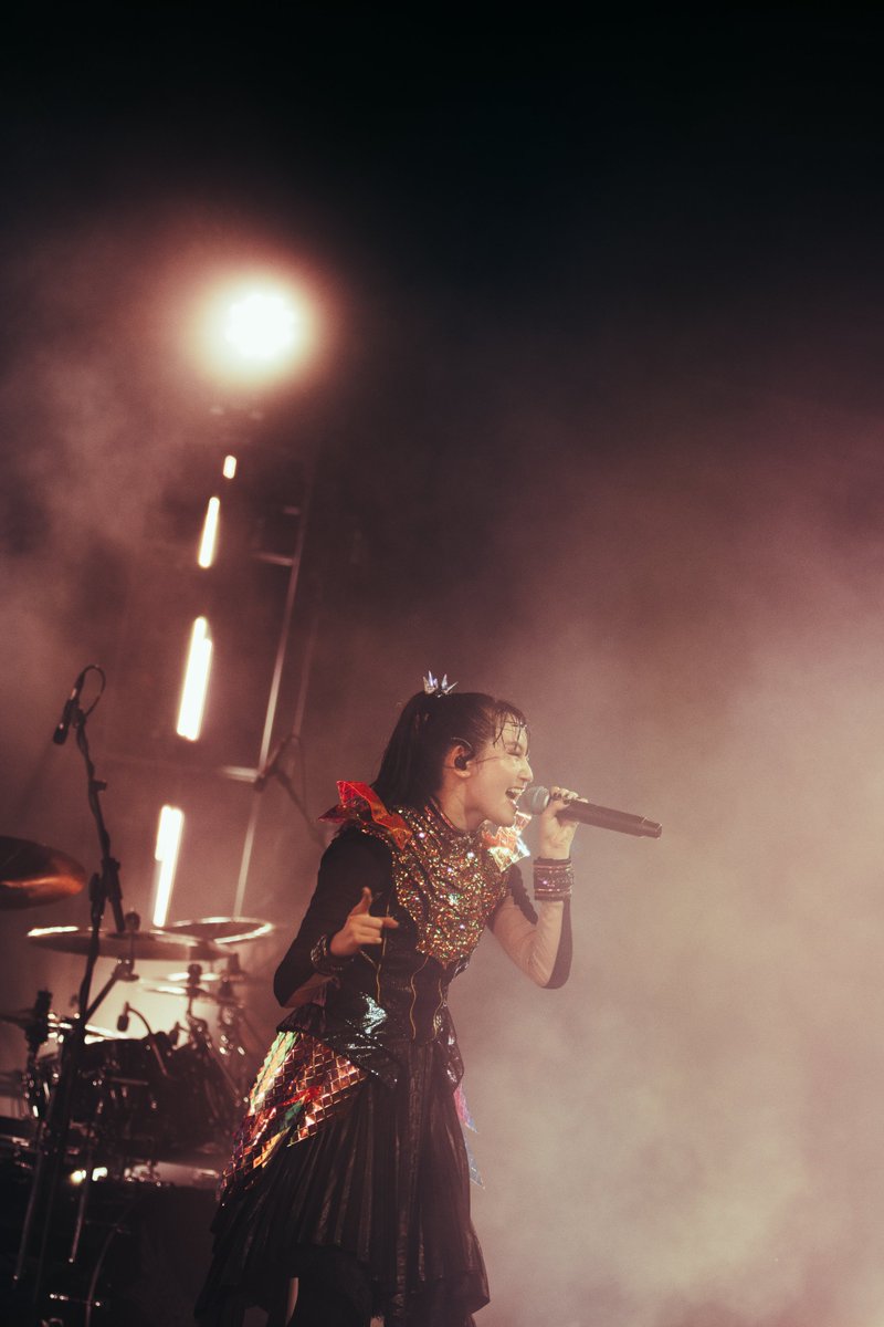 BABYMETAL_JAPAN's tweet photo. Thank you for coming to BABYMETAL WORLD TOUR 2026 in Chicago🍕
#BABYMETAL #NortherlyIsland
📸 @photosbysarai https://t.co/hpClzx9PN4
