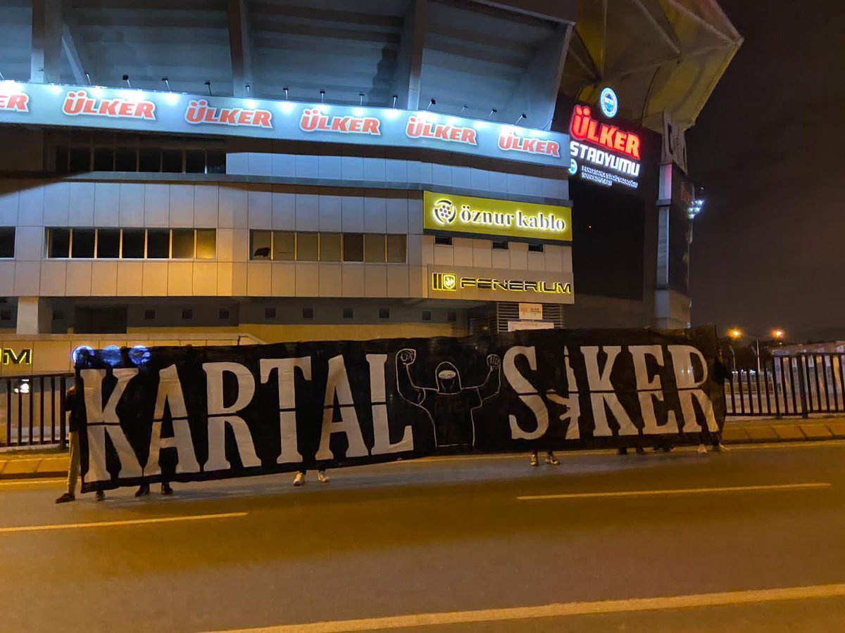 gulduriza's tweet photo. DEKLARE 😘 @Fenerbahce https://t.co/Eie858k3kr