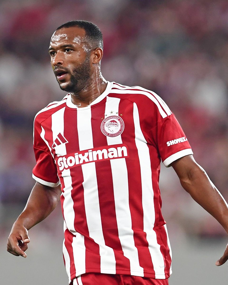 olympiacosfc tweet picture