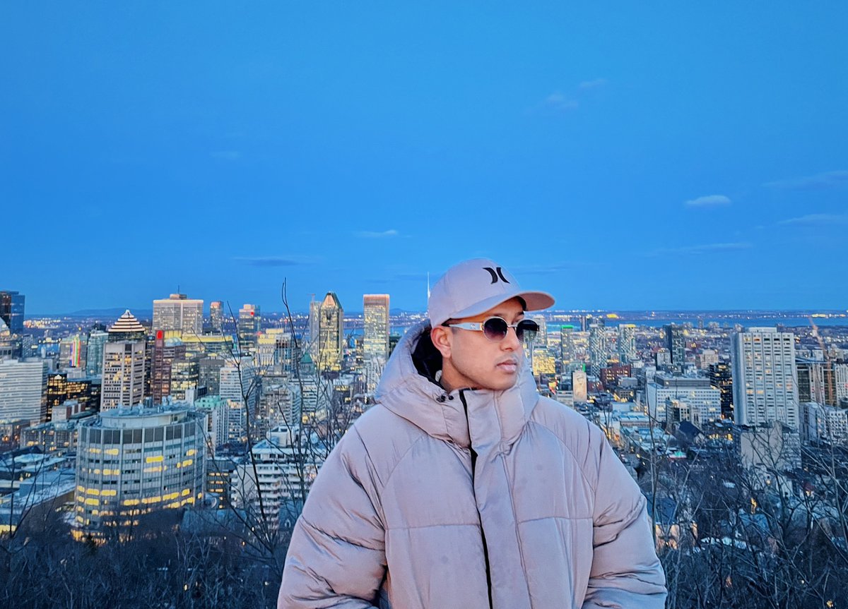 DeeprajTalukdar's tweet photo. 🍁Montreal 
#deeprajz #deeprajtalukdar https://t.co/fMQbbEQt9P