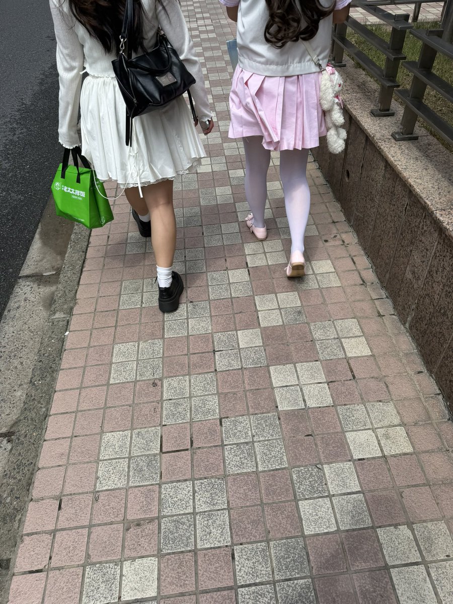 060102seven's tweet photo. #白袜 #白丝 #萝莉 双爱😏 https://t.co/juqmDGbJdi