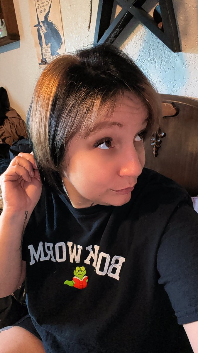 SabriSalyers's tweet photo. And the hair is colored now https://t.co/J7IpWPpOvM