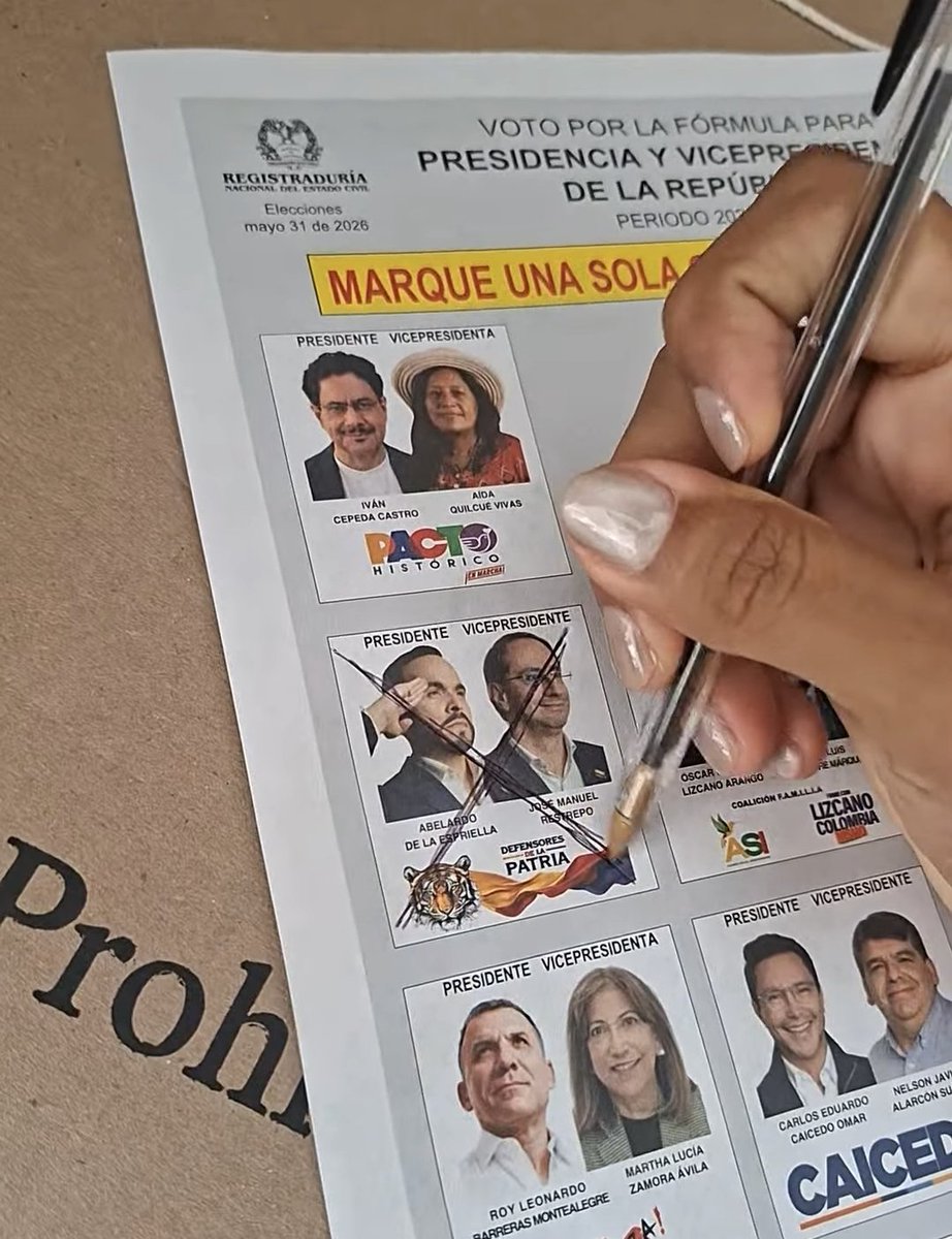 adrianag1105's tweet photo. @UltimaHoraCR Para eso vote ! https://t.co/fCxCSi8YPX