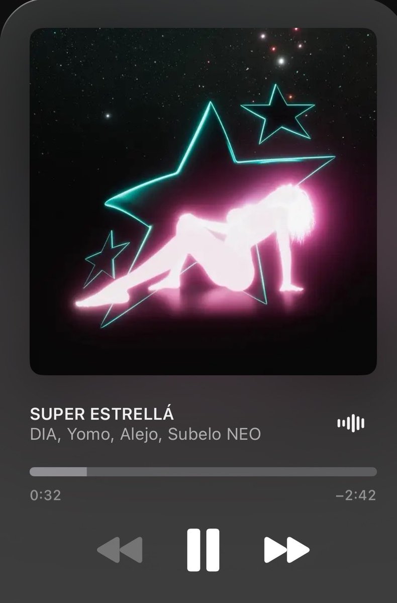 ccl_bvgc's tweet photo. en un mundo lleno de superestrella de aitana yo siempre voy a ser super estrellá de alejo https://t.co/ATUJ2BGAd2