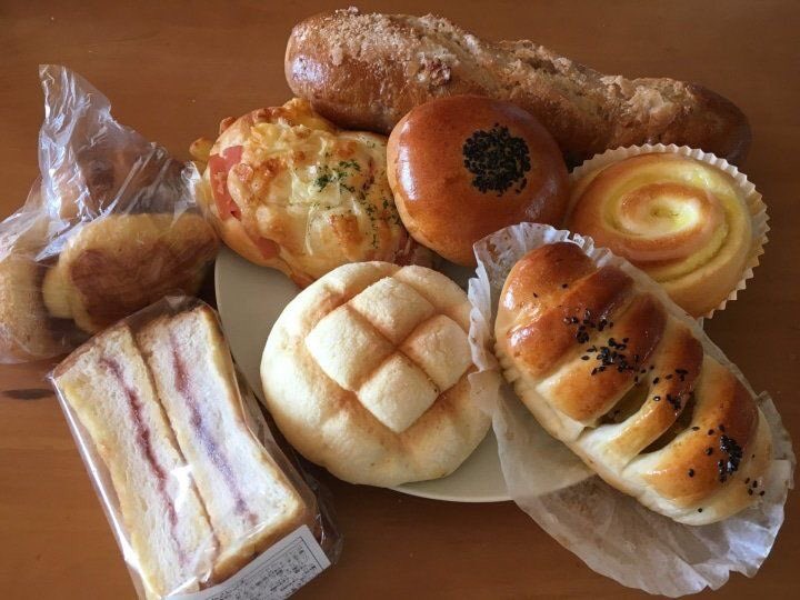 nerdyverz's tweet photo. #i love bread https://t.co/XiwXLxZWX1