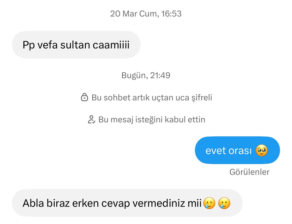 lettersfromoska's tweet photo. genel olarak bir şeylere geç kalış seviyem şu minvalde https://t.co/v7Al014Oz6