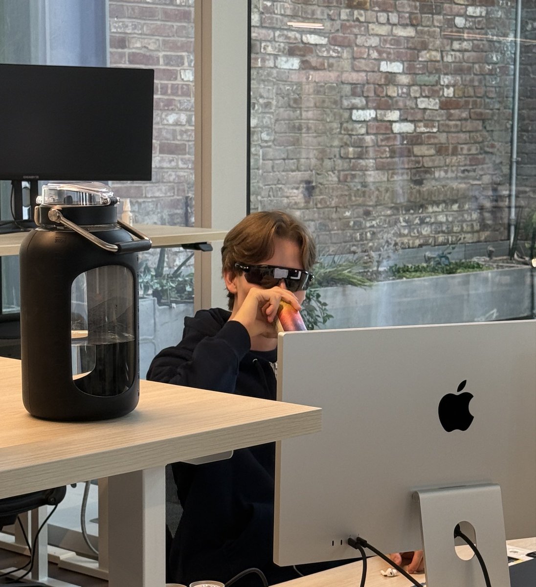 pierre_koutani's tweet photo. Whop AI, build me a $1M ARR business, make no mistakes https://t.co/QJUMBzGV5J