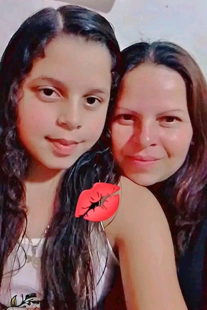 JorgeliNr's tweet photo. Hermosas🌷mi prima y mi tía 
#MisAmores https://t.co/j5Ujbi1iIL