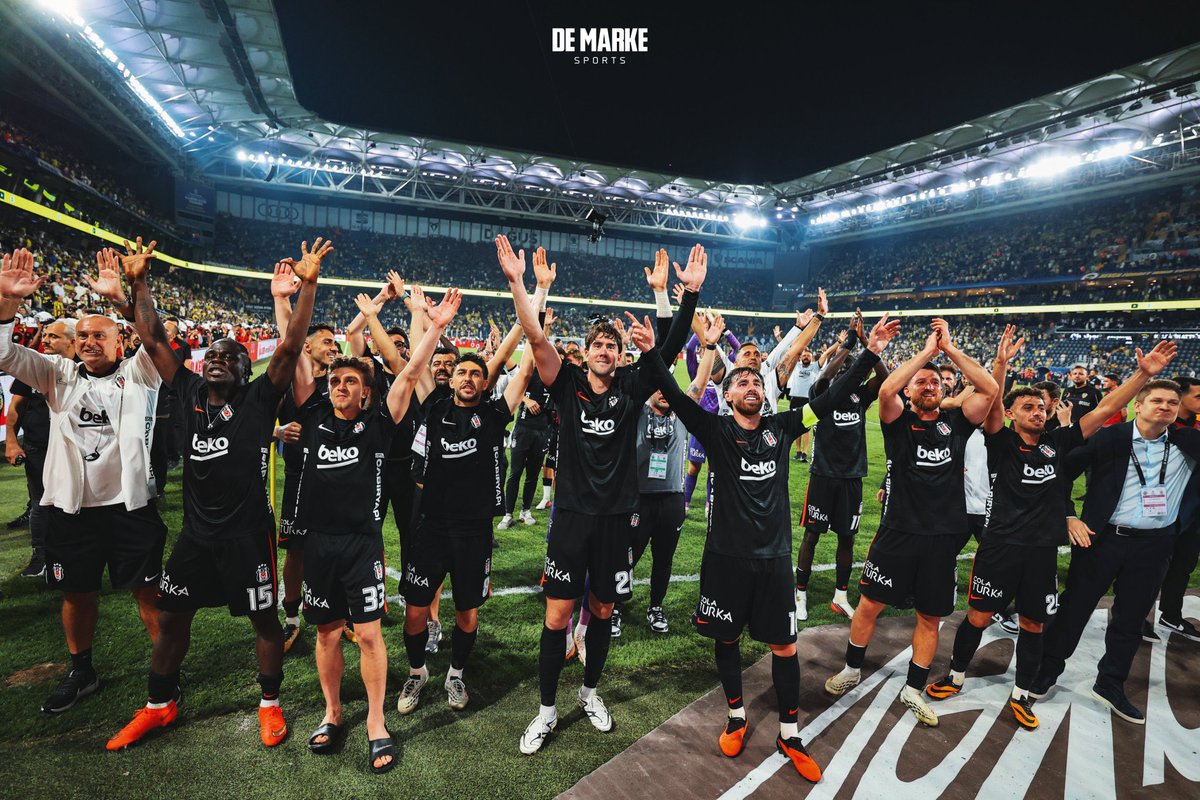 furkanngulsen's tweet photo. Beşiktaş kadıköydeki son 8 maçın 5’ini kazanmış ve rekabeti bitirmiştir. https://t.co/D52k2WVzai