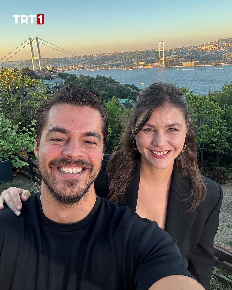 dizievrenii's tweet photo. Berk Atan &amp; Melis Sevinç 💫

#GönülDağı #SelTan https://t.co/9UK9tXhenF