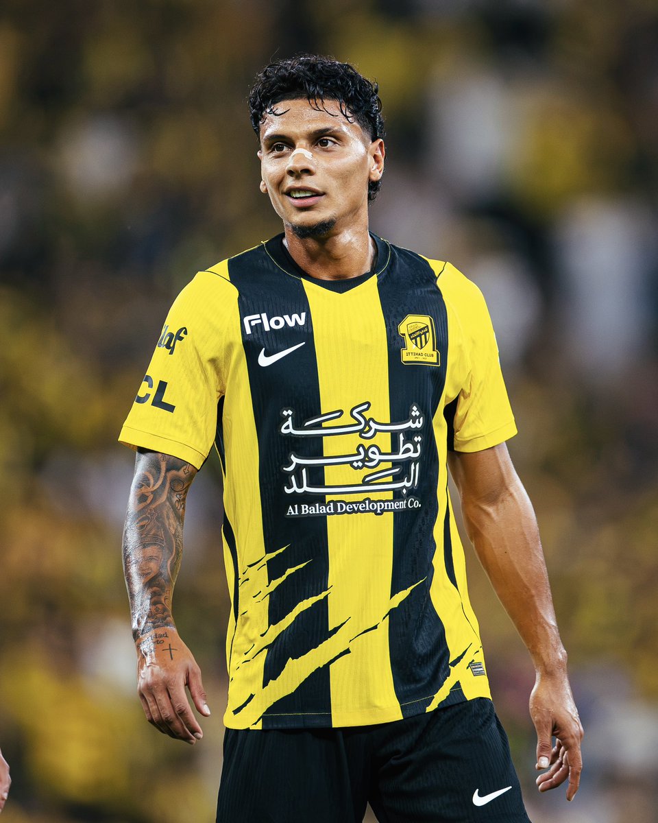 SPL's tweet photo. ظهور أول للدولي الكولومبي ريتشارد ريوس 🇨🇴⚽️

#دوري_روشن_السعودي https://t.co/uaFCTgA8f3