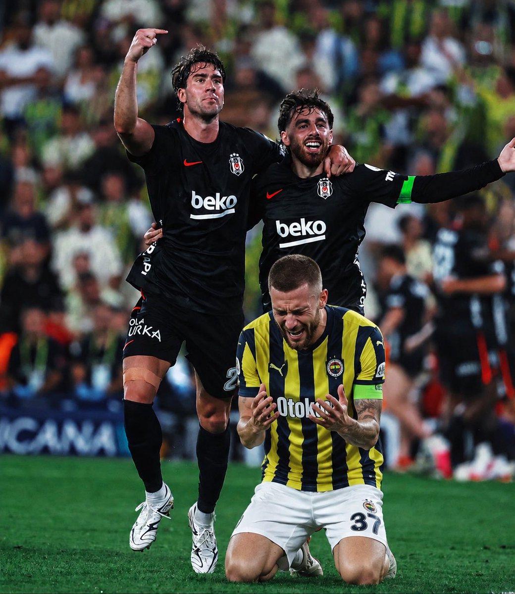 oguz_grd's tweet photo. @Fenerbahce HOŞ BULDUKKK ENAYİİİ PUHAHAH https://t.co/9s8Dp62EQz