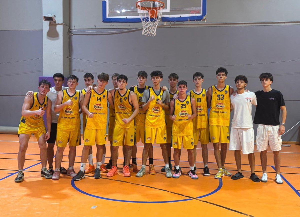CBClaret's tweet photo. Junior masculino Autonómico: @CBClaret 74 - @CBCASTELLON 80. Después de un partido que se decide en el último cuarto, caemos en la primera jornada de liga. Toca seguir entrenando duro y pensar ya en el siguiente partido💪#orgulloAmarillo #yosoydelclaret https://t.co/upM6r7W831