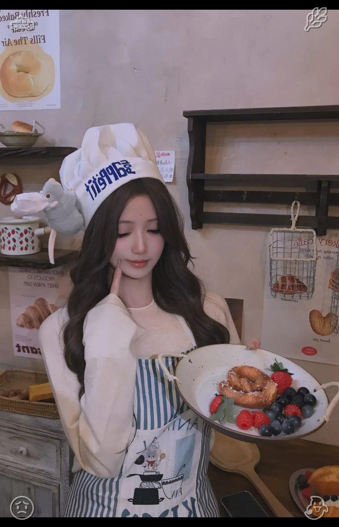 yendz88's tweet photo. 🥁Playing darts with my girlfriend, I came out on top with a 7:2 score. Fresh fruit was delivered, still ripe and juicy. Featuring an ultra-thin, breathable design, this UPF-rated sun protective clothing shields against the harsh, strong summer rays. Its lightweight material pre https://t.co/ffofzeyT7h