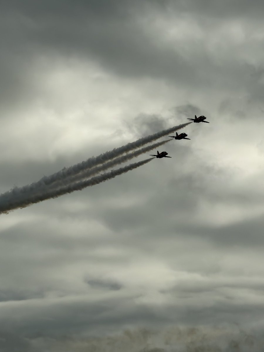lynnmatt1975's tweet photo. Ayr air Show.  Another great afternoon 😊 https://t.co/oUvS3C1DtN
