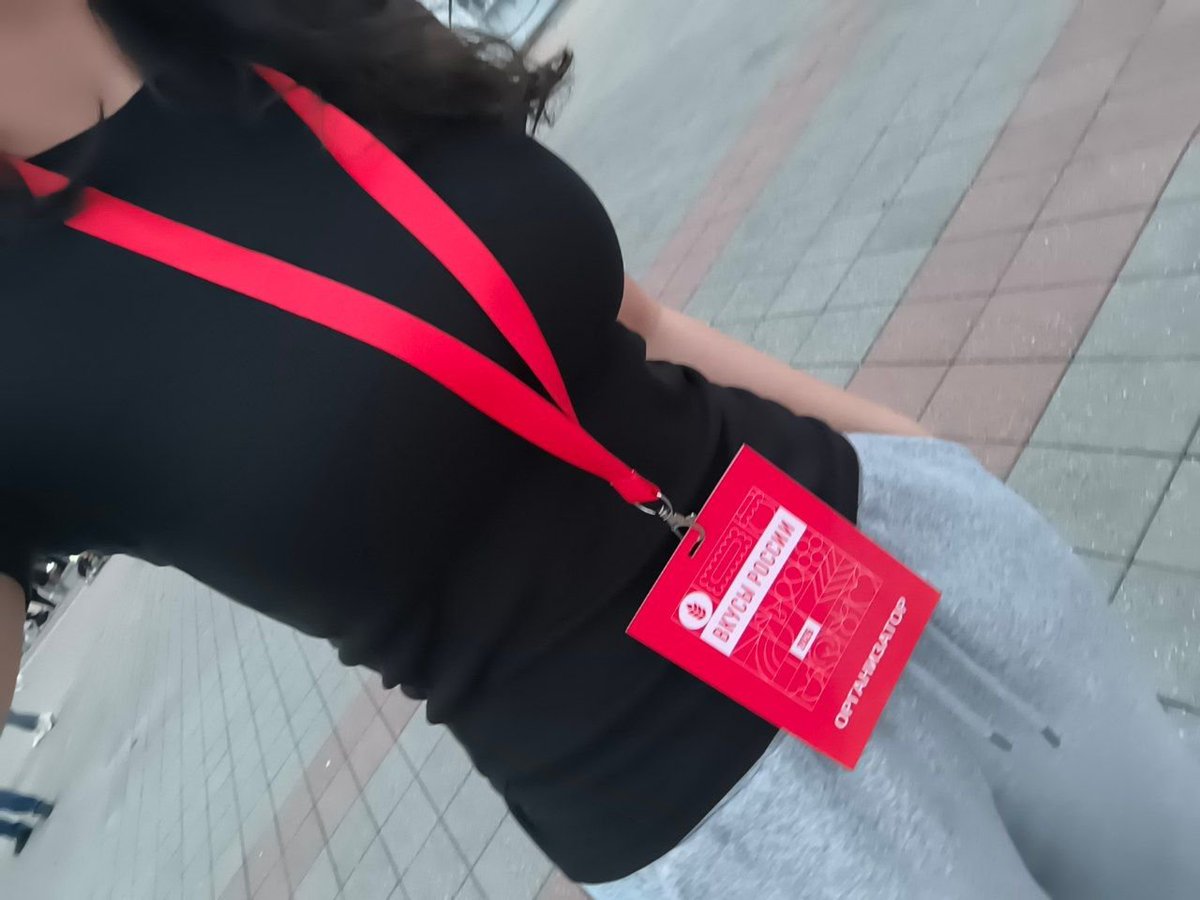 page1864's tweet photo. Наконец-то дома, но завтра тоже придётся поработать https://t.co/l9Og22NyEx