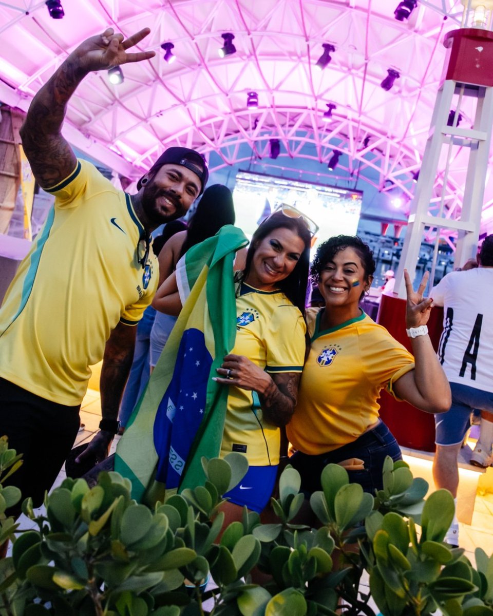 Pier5bayside's tweet photo. Your bayside escape just got more vibrant 🥁🇧🇷 Monday, September 7th, join us as we celebrate Brazilian Independence Day feat. a specialty caipirinha menu ALL DAY🎉🇧🇷

👉 Table reservations are available via https://t.co/BBWQOYu3uj https://t.co/Fv96m0PWGr