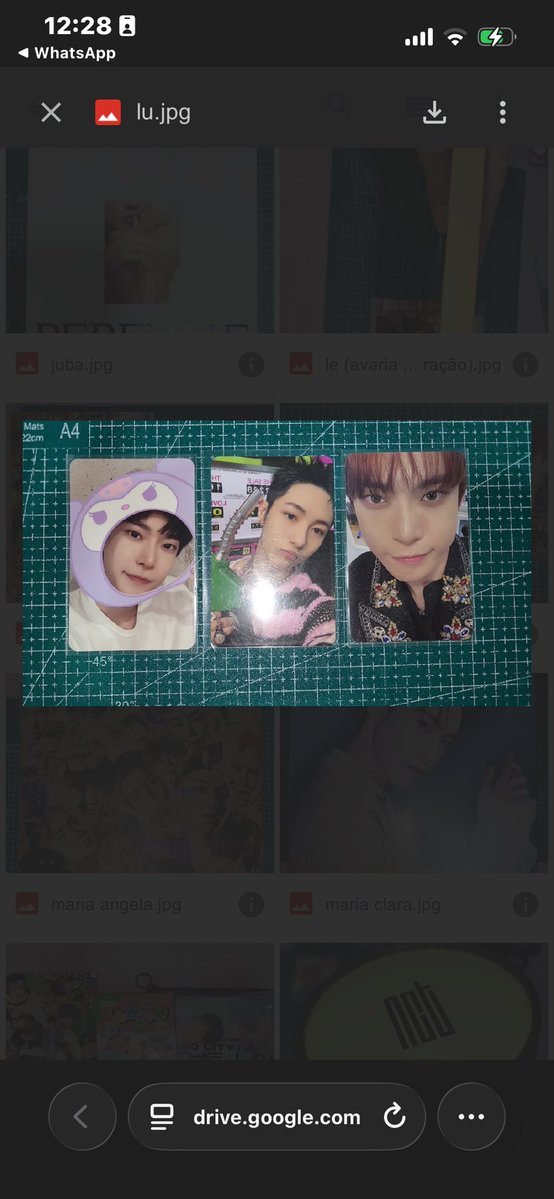 mingwonluv's tweet photo. pelo menos uma coisa que alegrou meu dia, meus cards do doyoung e renjun chegaram na gom 
vocês nao sabem o quanto era meu sonho esse dodo kuromi 😭🥺 https://t.co/lK0xbVoprp