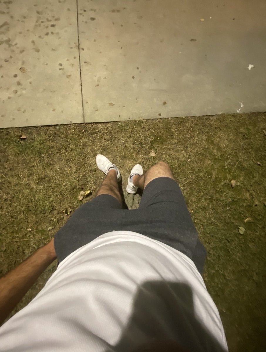 canizmitben's tweet photo. DM AÇIK 22 CM BOY183

ARAÇ VAR YER YOK  ÇİFT DENEYİMİM VAR 

BEBEĞİM Gİ SEVER DÜŞMANIM GİBİ SİKERİM https://t.co/yA3UbRvOFq
