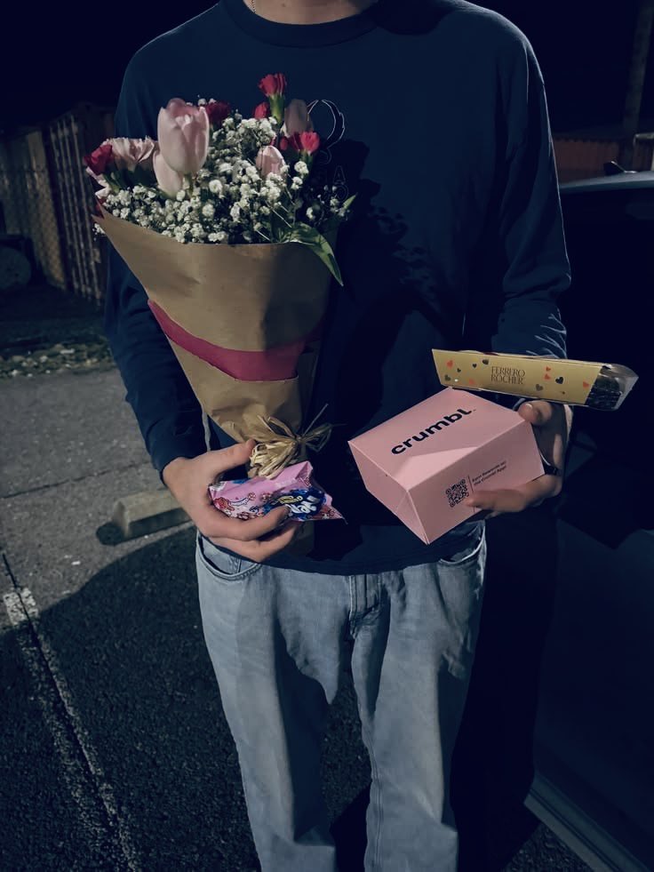 MERMAIDMELODYD's tweet photo. ˖ ౨ৎ ⋆｡˚ ┊𝒲𝗁𝖾𝗇   𝗂'𝗆   ᥎ᥙᥣᥒᥱrᥲbᥣᥱ,   𝒉𝒆'𝒔  𝗌𝗍𝗋𝖺𝗂𝗀𝗁𝗍-𝗍𝖺𝗅𝗄𝗂𝗇𝗀   𝗍𝗈   𝓂𝓎   𝓈ℴ𝓊𝓁.  𓂃ෆ˚
@djmadhare https://t.co/e0nLQGTWH6