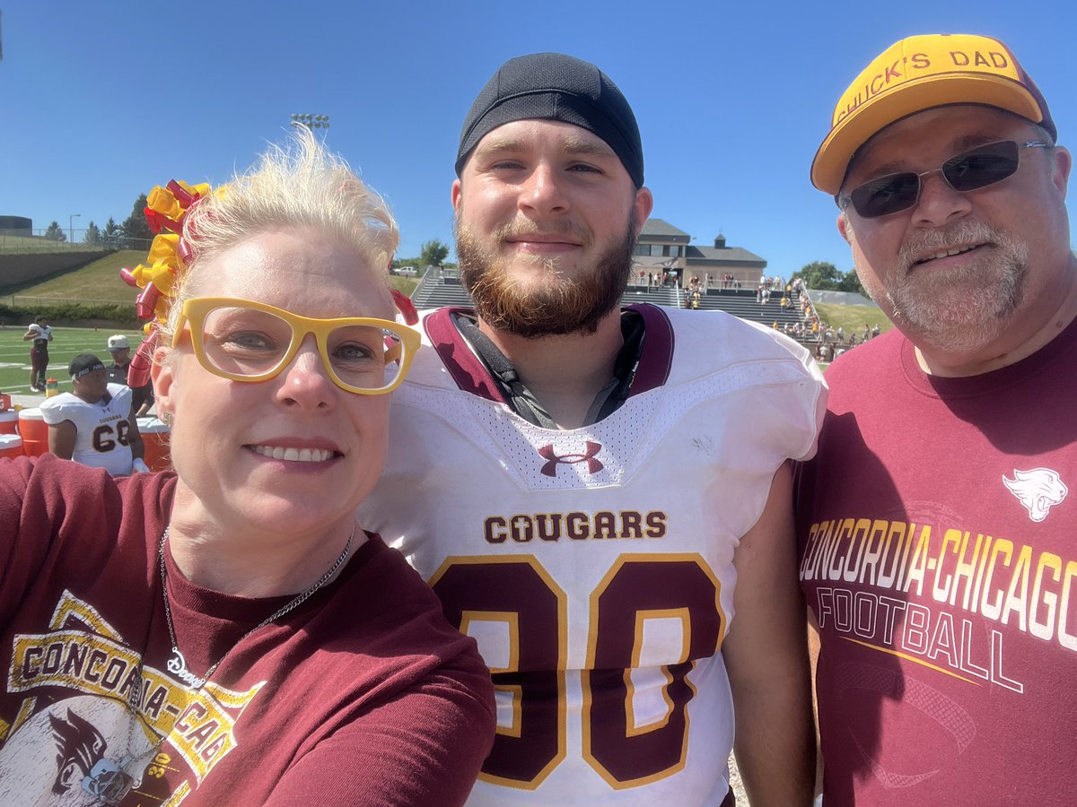 DookyDoo24's tweet photo. Victory in the first game of the season! ❤️💛🏈💛❤️ #chuck90 https://t.co/vgBINbnLo0
